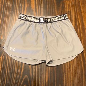 Girls Under Armour Youth XL YXL Heat Gear Loose Fit Shorts